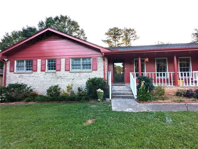 Building Photo - 5535 Five Forks Trickum Rd