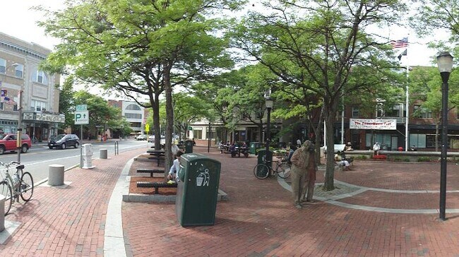 Foto del edificio - 402 Highland Ave