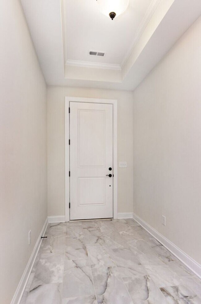 Building Photo - Luxury Living-Kolter Built Home in 55+ Cre...