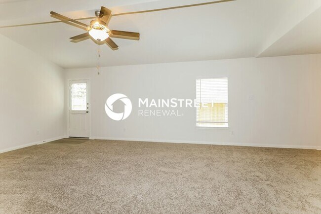 Foto del edificio - 4 Bedroom Pet-Friendly Home in Magnolia, TX with Main Street Renewal