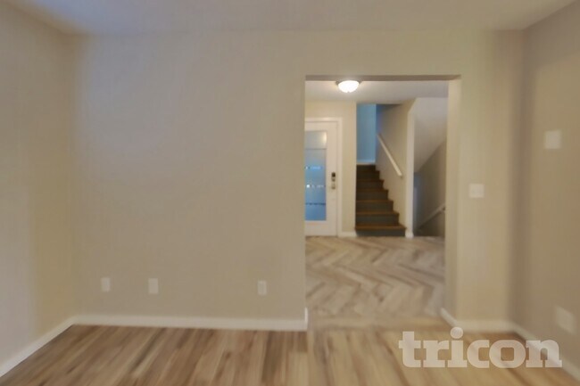 Foto del edificio - 2108 E Phinney Bay Dr