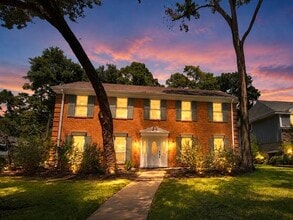 Building Photo - 15126 Turkey Creek Dr