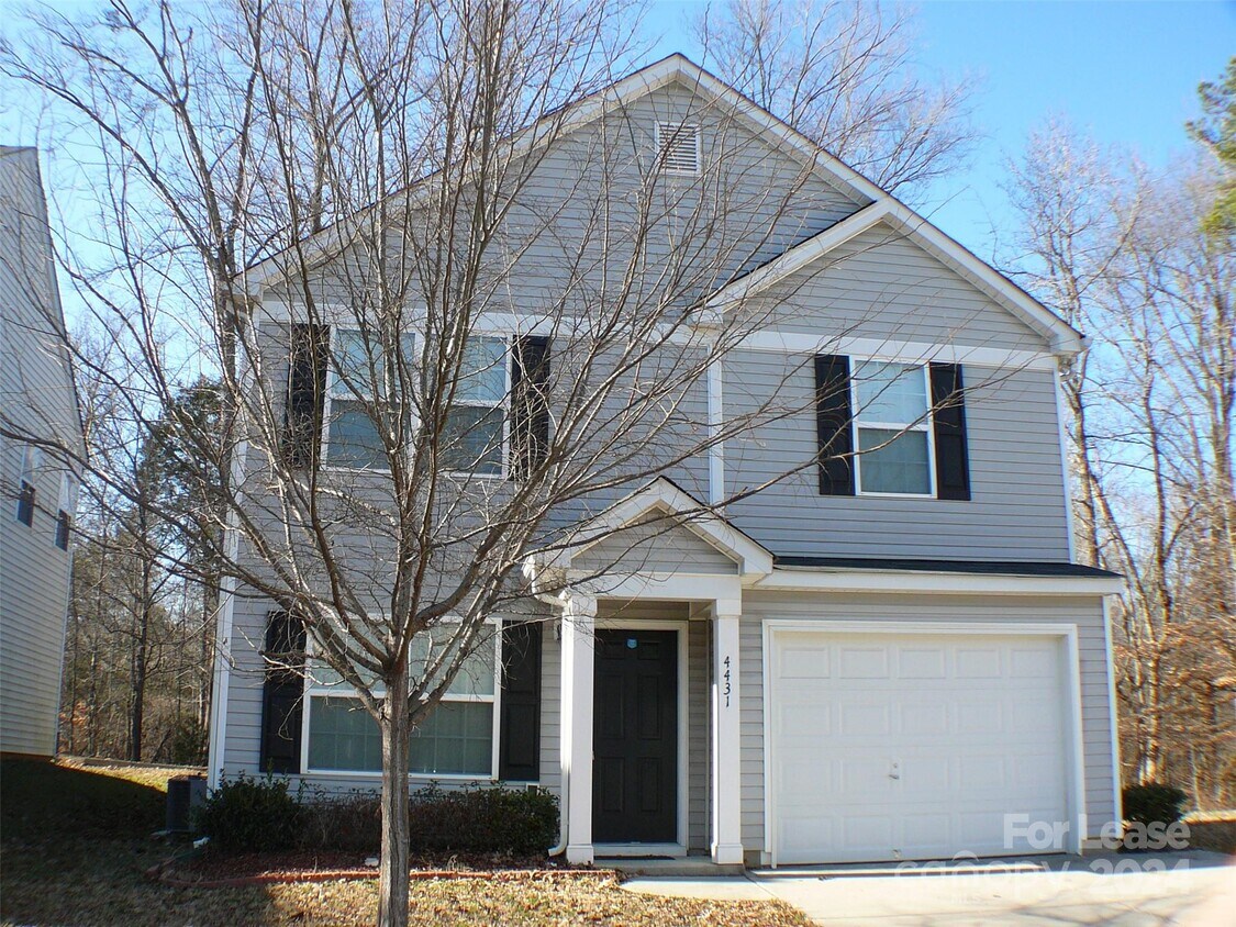 Primary Photo - 4431 Eglinton Toll Ct