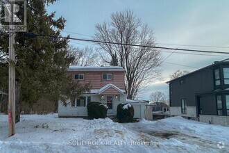 Building Photo - 1745 Ortona Ave