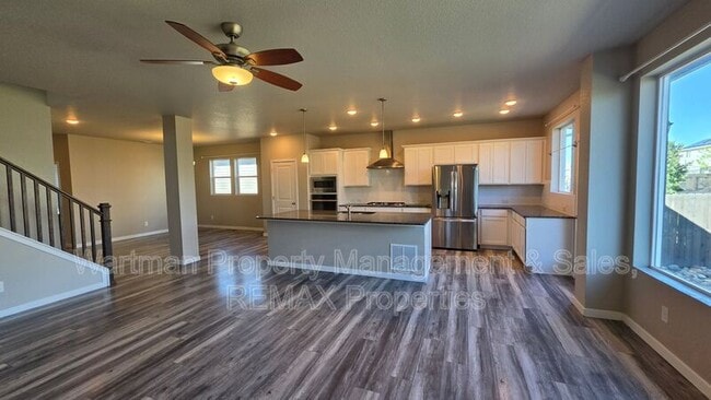 Foto del edificio - 9638 Vistas Park Dr