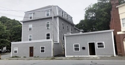 Building Photo - 103 Cedar St