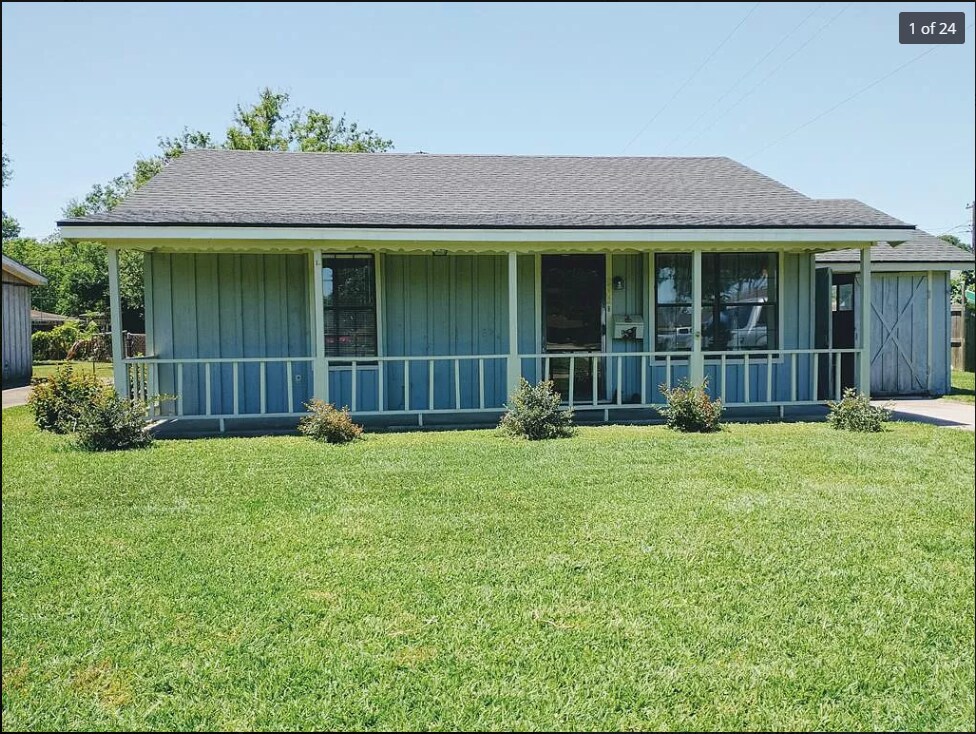 2302 8th St, Port Neches, TX 77651 House Rental in Port Neches, TX