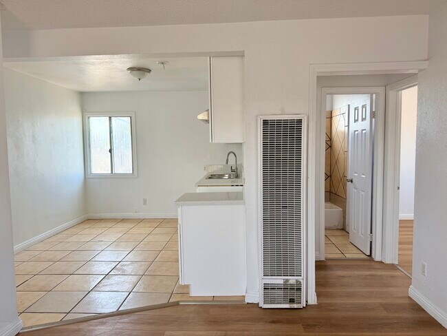 Foto del edificio - 124 1/4 W 95th St