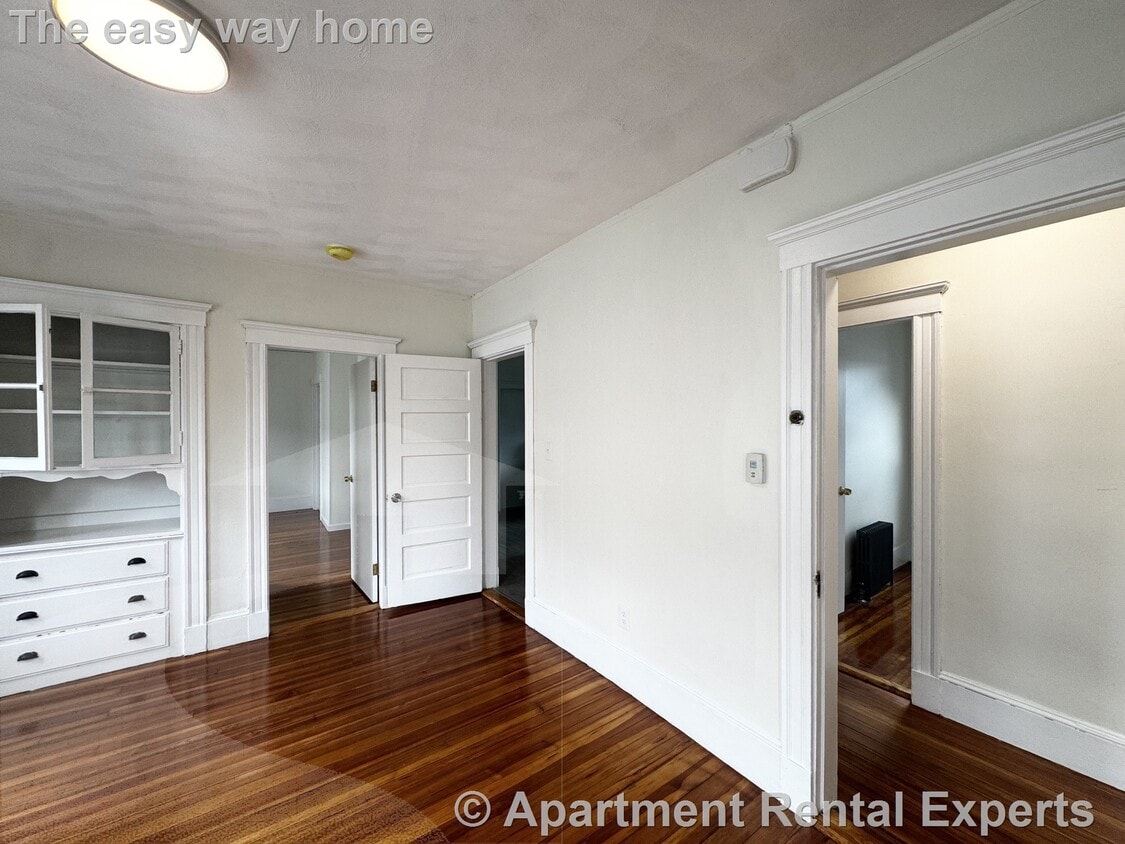 Photo - 76 Conwell Ave. Unit #3