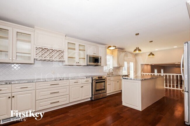 Foto del edificio - 5621 Willow Twig Ln