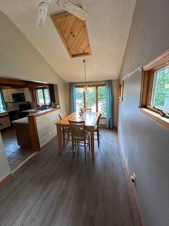 Building Photo - 8 Julia Ann Dr