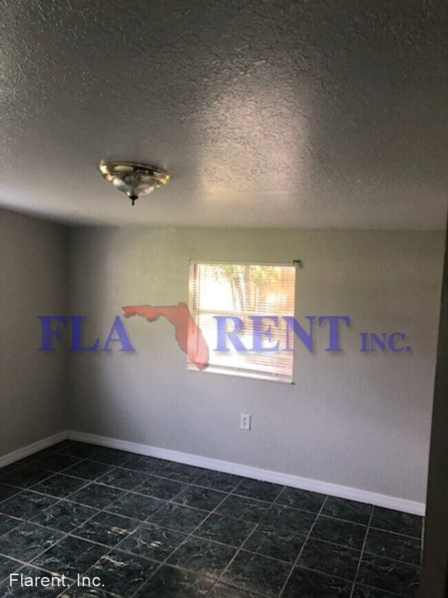Foto del edificio - 2 br, 1 bath House - 2932 Keystone Heights