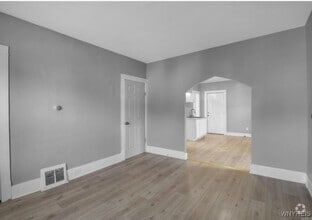 Building Photo - 229 Courtland Ave