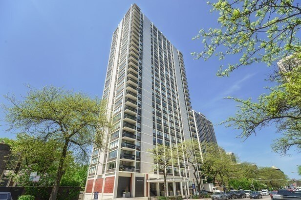 Foto del edificio - 1455 N Sandburg Ter