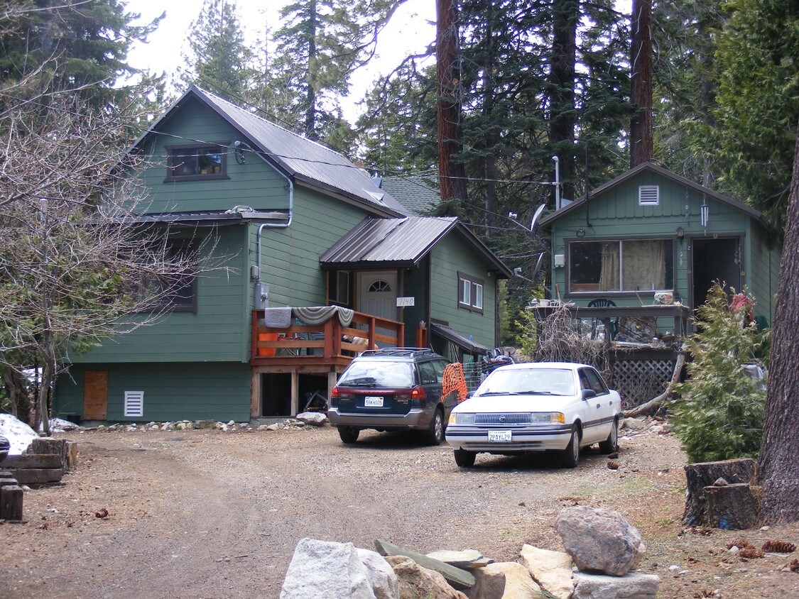 Foto principal - 7140 7th Ave