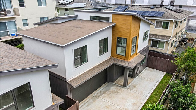 Building Photo - 1729 Keeaumoku St