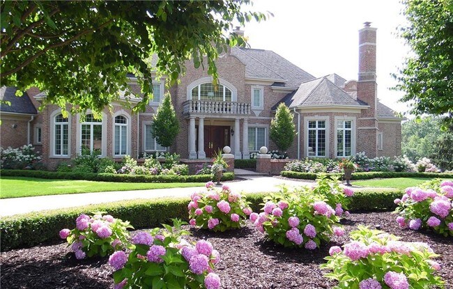 Foto del edificio - 5489 Orchard Ridge Dr