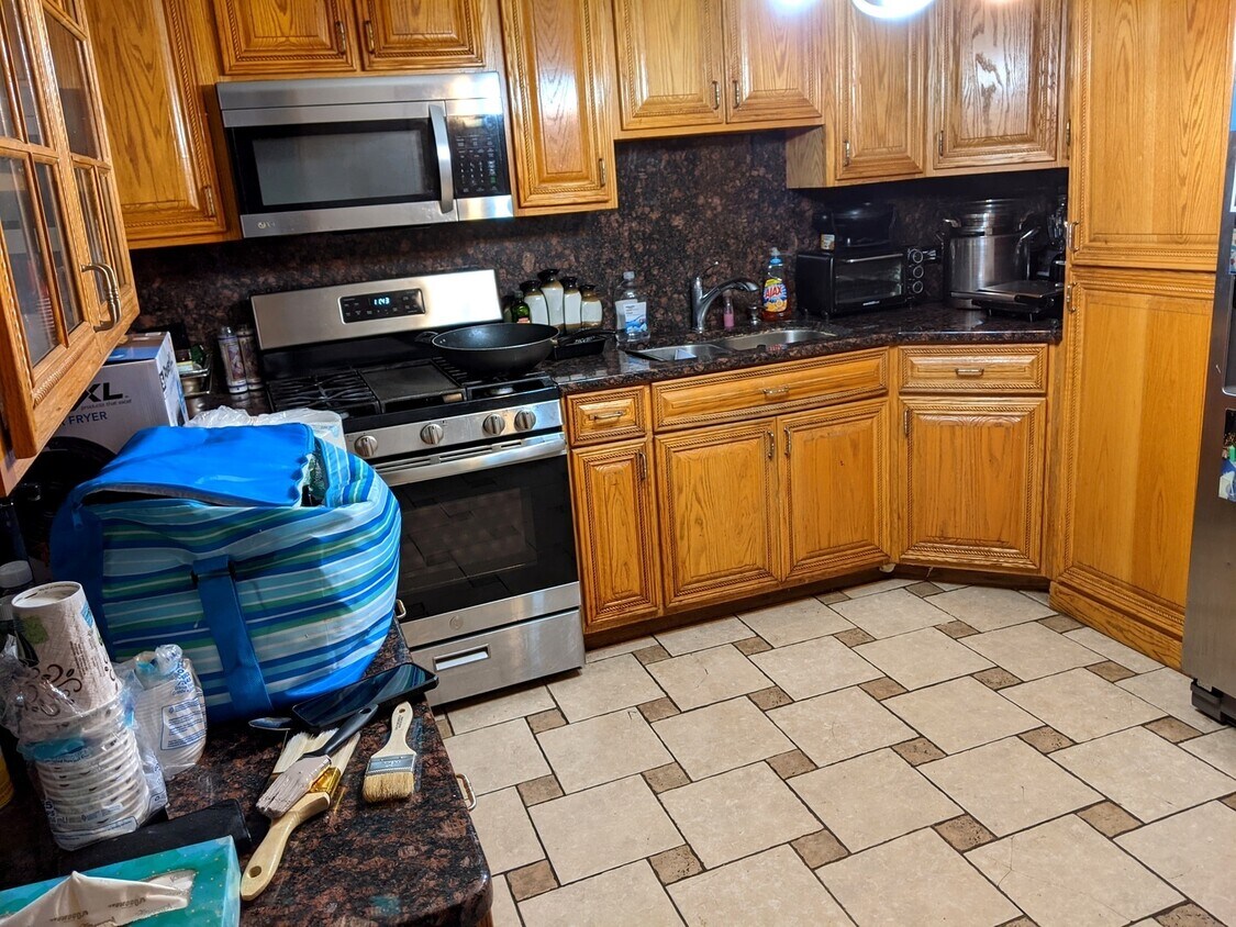 Foto del edificio - 1503 N Pulaski Rd