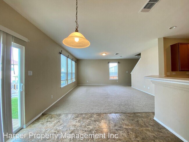 Building Photo - 3 br, 2.5 bath House - 8427 Mescal Pass