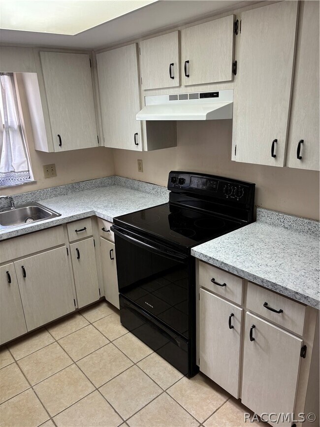 Foto del edificio - 57 Chinaberry Cir