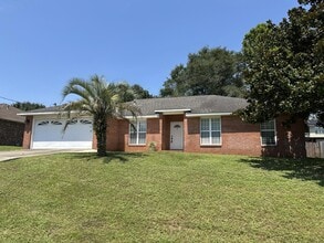 Building Photo - 369 Riverchase Blvd