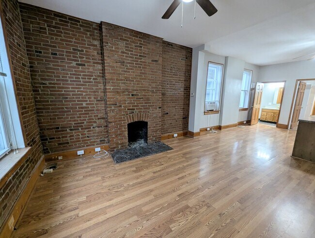 Foto del edificio - 3517 Giles Ave