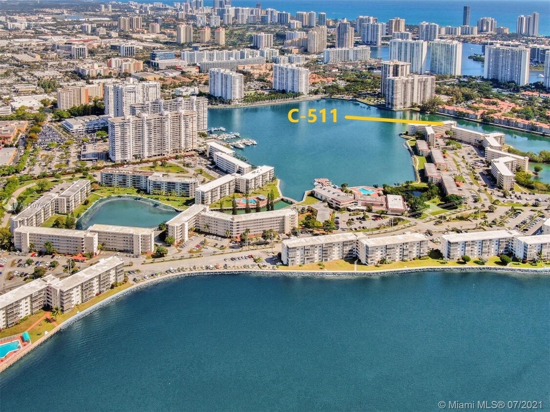 2999 Point E Dr Unit C511, Aventura, FL 33160 Condo for Rent in