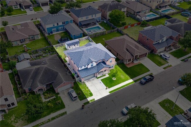 Building Photo - 1322 Candy Ln