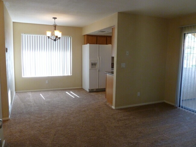 Foto del edificio - 7200 Pirates Cove Rd