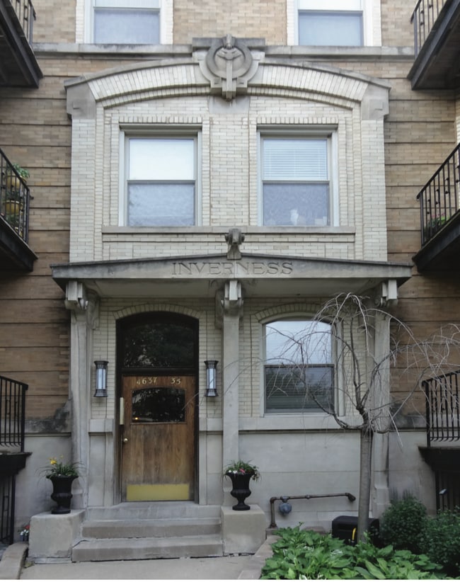 Building Photo - 4635 N Malden St