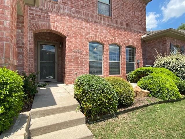 Building Photo - 575 S Virginia Hills Dr