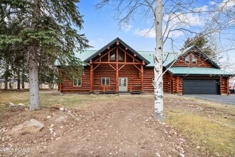 Building Photo - 948 S Foothill Dr