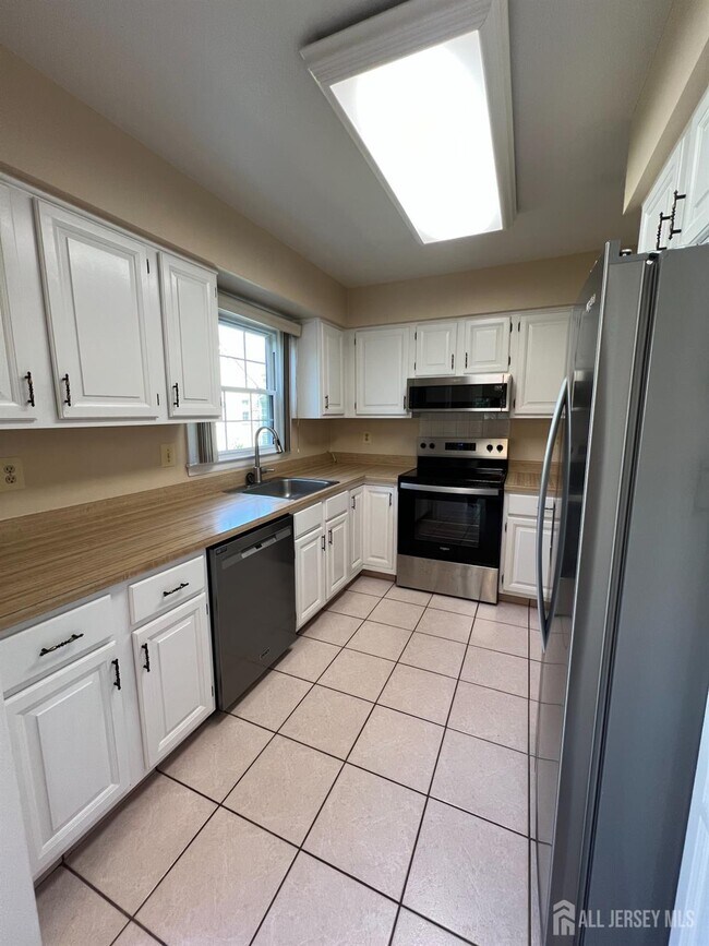 Foto del edificio - 605 Winchester Ln