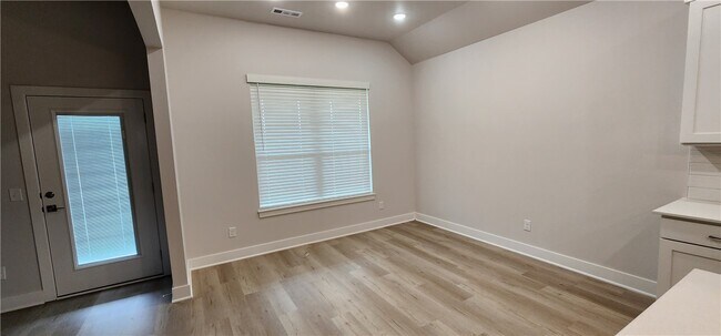 Foto del edificio - 5301 SW Firethorn Ln