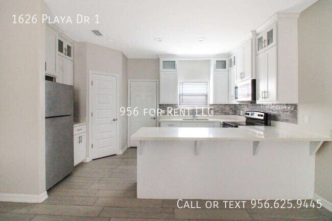 Foto del edificio - 1626 Playa Dr