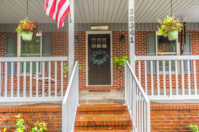 Foto del edificio - 30341 E Lake Rd