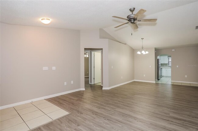 Foto del edificio - 1303 Oak Pointe Pl