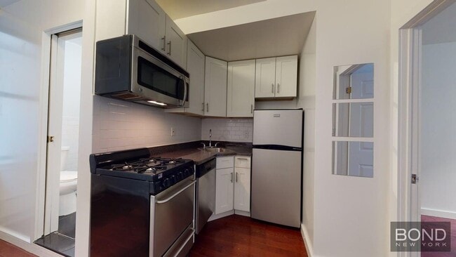 Foto del edificio - 787 9th Ave