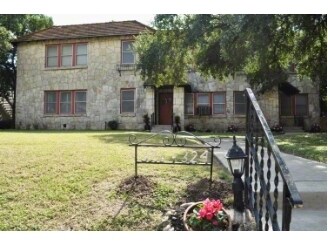Foto principal - 324 E Rosewood