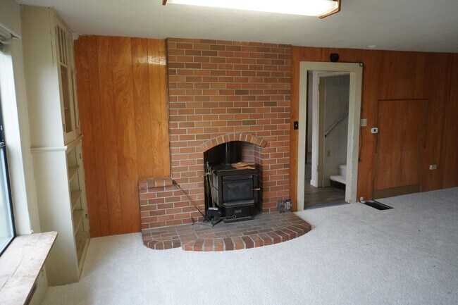 Building Photo - 14017 NW 43rd Ave