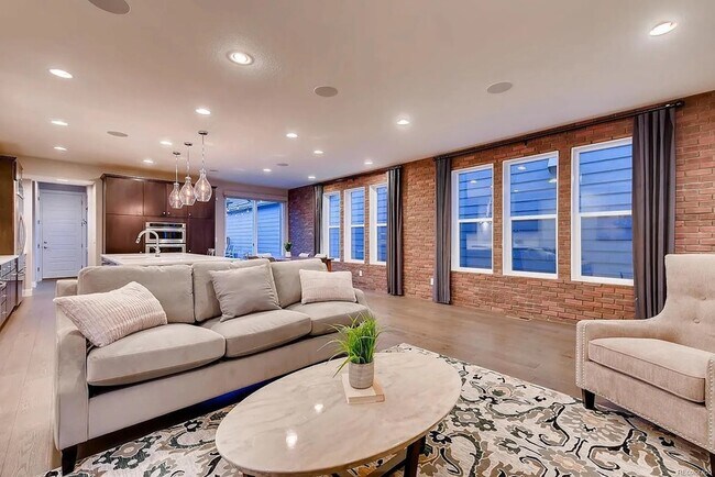 Foto del edificio - 1112 S Grant St