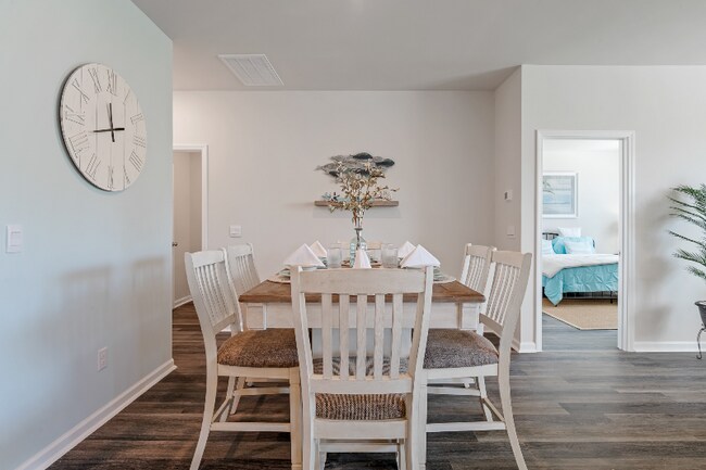 Building Photo - 1211 Rippling Cv Lp SW