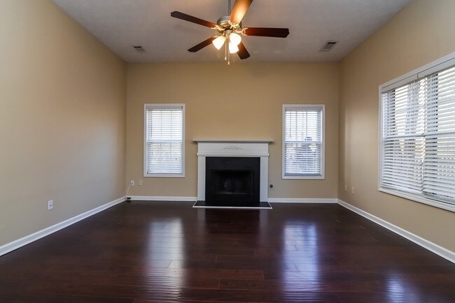 Building Photo - 5165 Arbor View Way