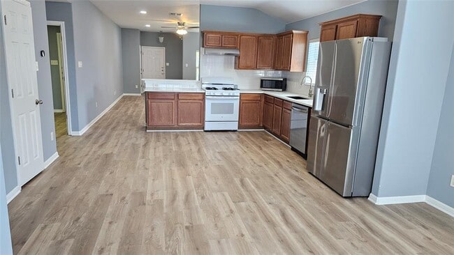 Foto del edificio - 3708 Hawk View St