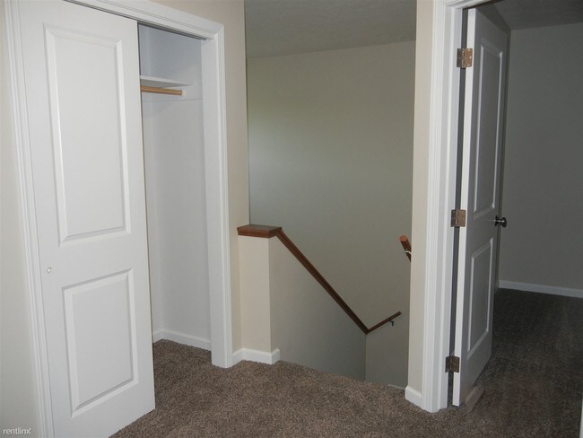 Foto del edificio - 3 br, 2.5 bath Townhome - 2119 W Kostal Ct