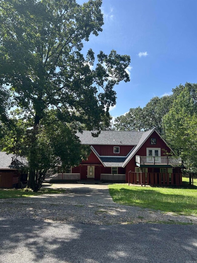 Building Photo - 116 Pineapple Dr