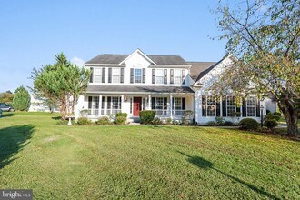 Building Photo - 38 Houser Dr