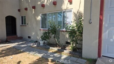 Building Photo - 1300 Benedict Dr
