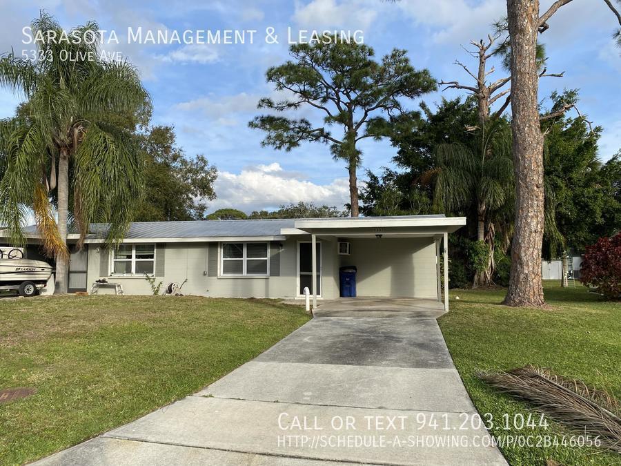 Foto principal - 1 Bedroom 1 Bath ½ Duplex near Siesta Key!