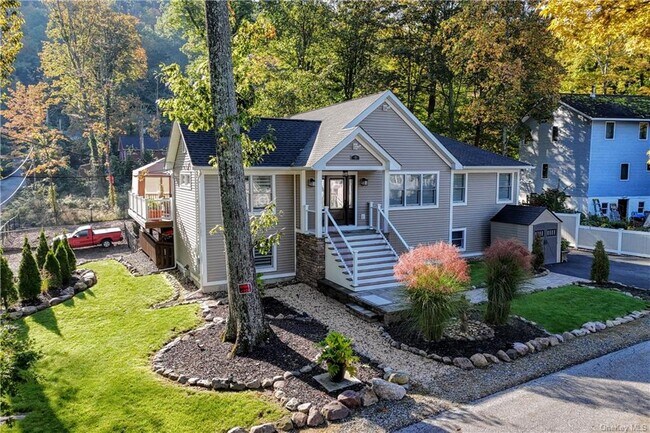 Building Photo - 19 6th Rd